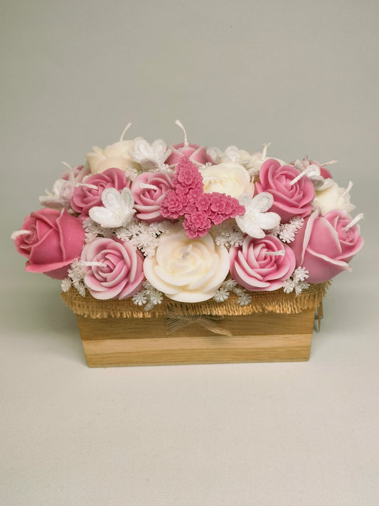 Firkantet kurv med blomster