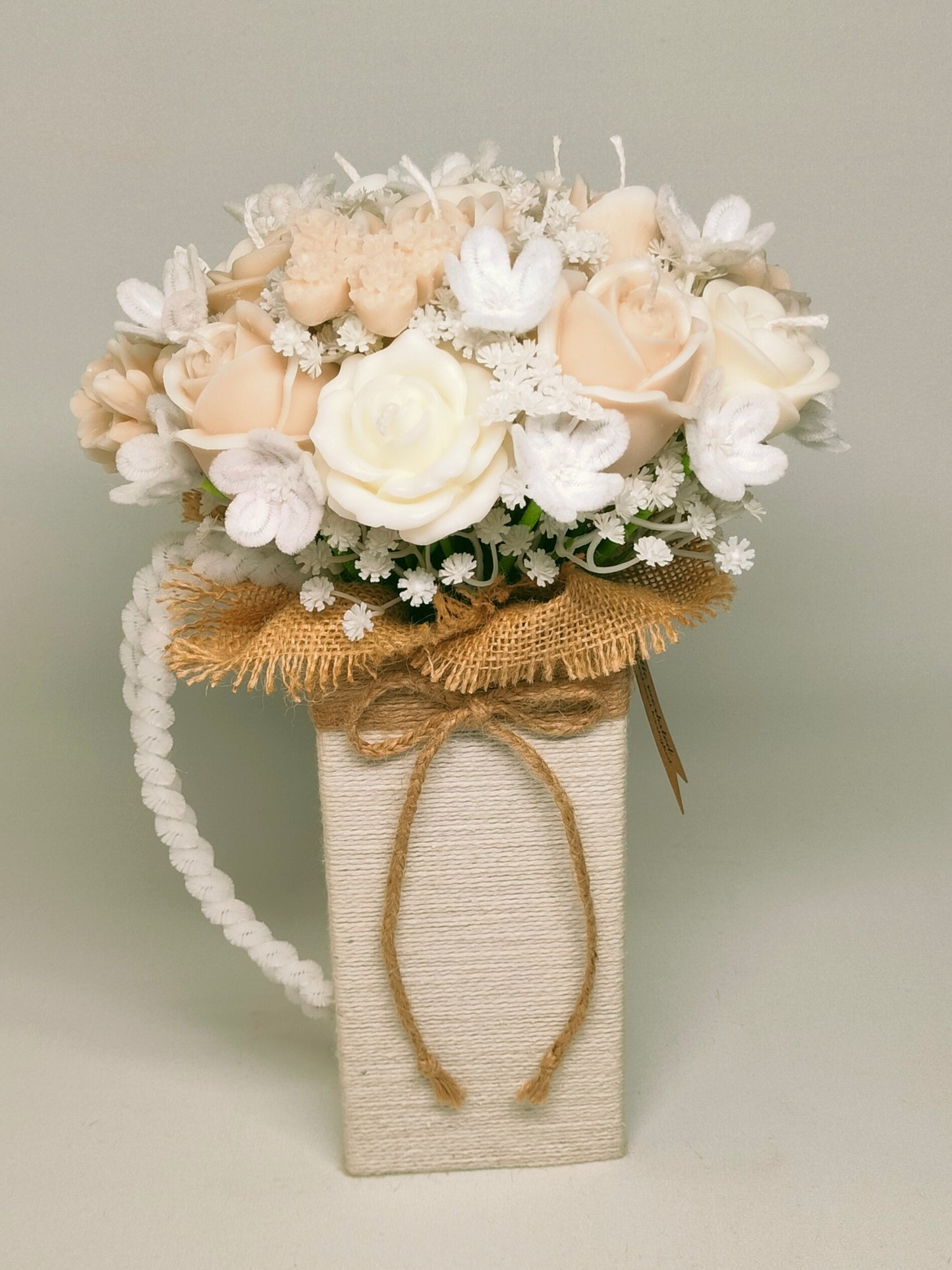 Vase med sojalysblomster